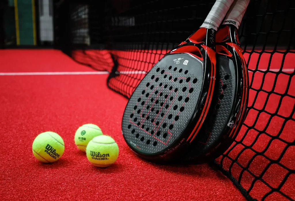 Volantini per centro sportivo – progetto #4Padel